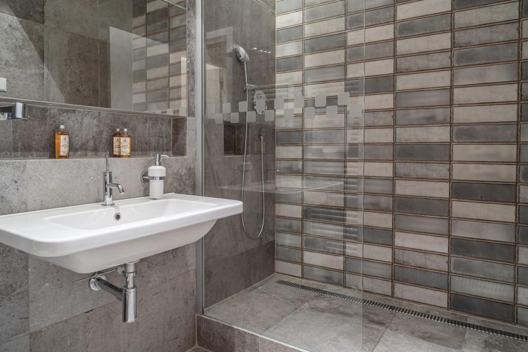 Hotel Zamek Svijany 외부 사진