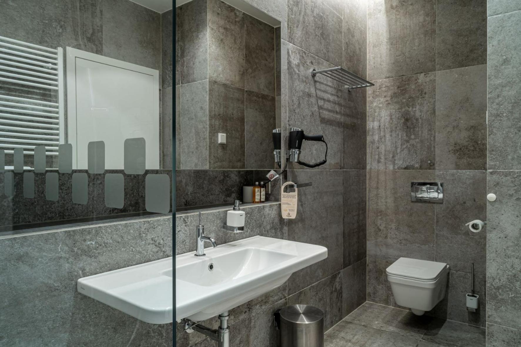 Hotel Zamek Svijany 외부 사진